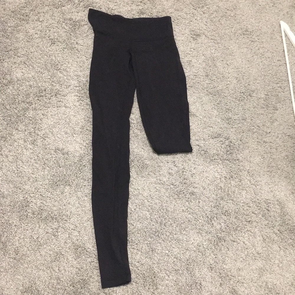 Lululemon leggings size 4, 33 length